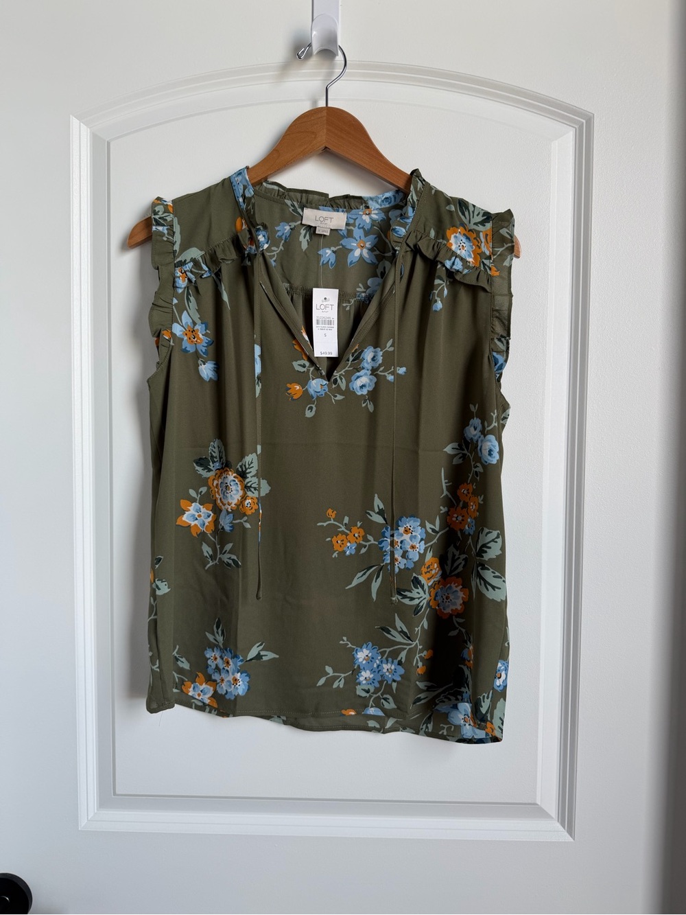 LOFT Outlet Olive Green Floral Ruffle Blouse
